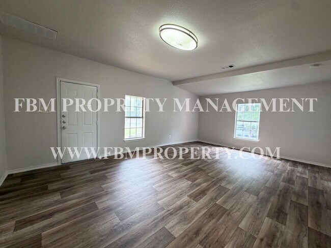 Photo - 1309 N Clay St