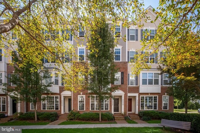 Photo - 22926 Spicebush Dr