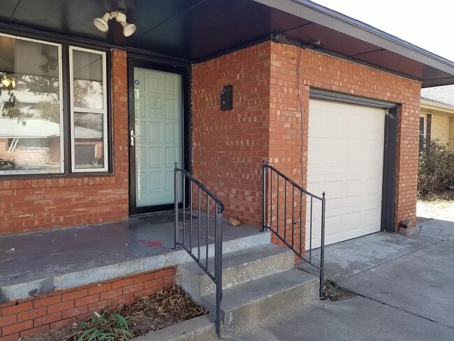 Photo - 3724 NW 52nd St