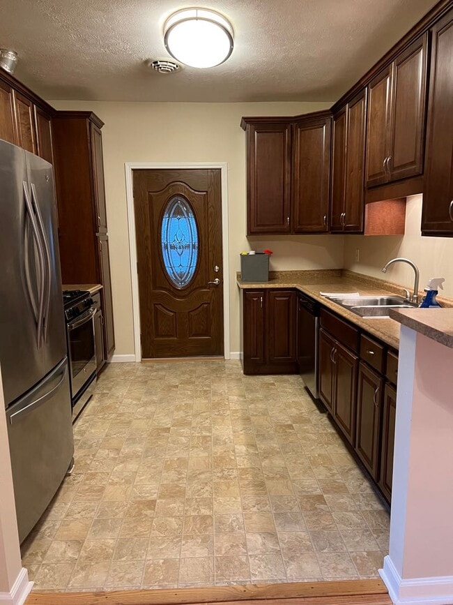 Photo - 189 E 2nd St Unidad 201