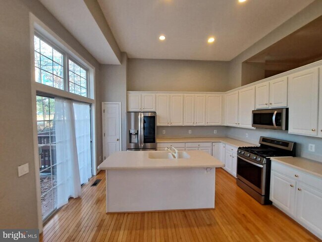Photo - 7738 Heritage Woods Way