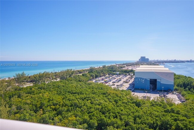 Building Photo - 100 Bayview Dr Unit 1626