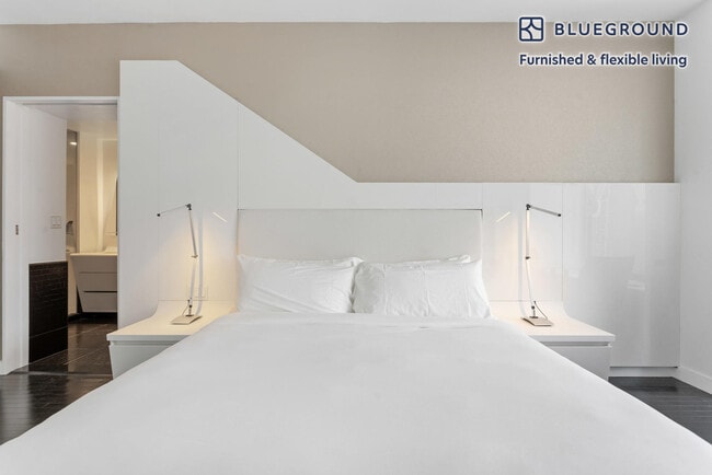 Photo - 123 Washington St Unit FL28-ID1367