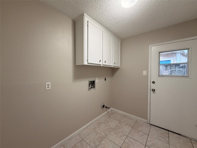 Photo - 13015 Shady Knoll Ln