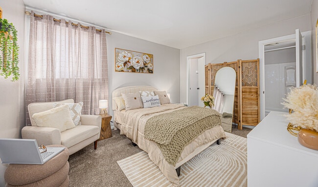 Photo - Eden of Easton Apartments