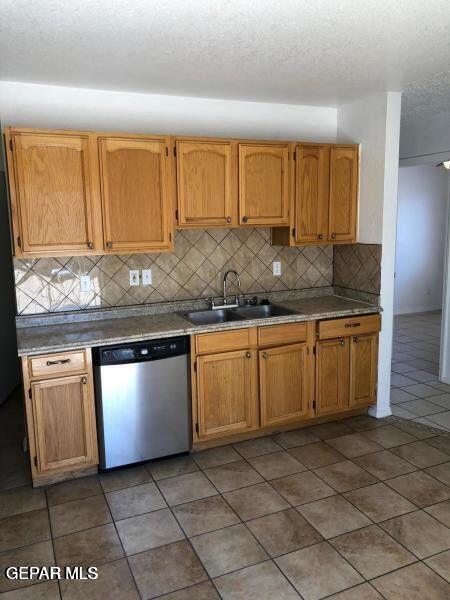 Photo - 1804 Joan Francis Dr