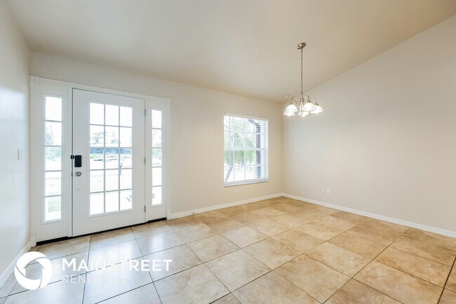 Photo - 3004 15th St W