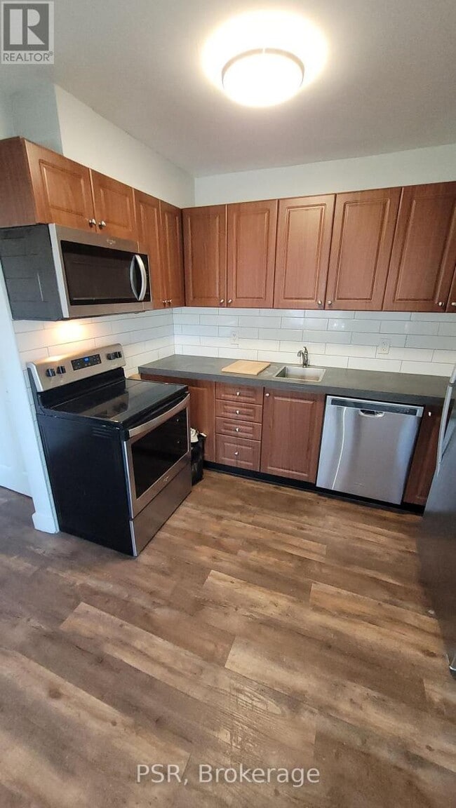 Photo - 170 Holborne Ave