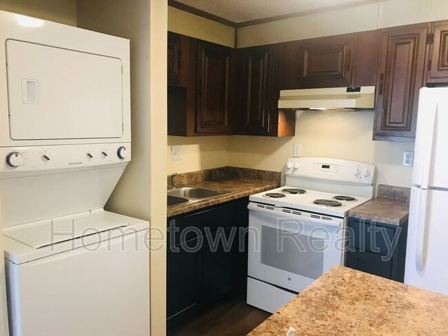 Photo - 1225 S Lee Ave