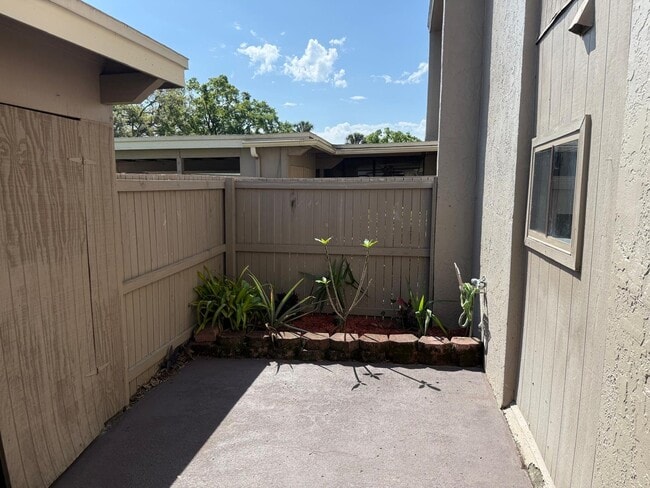 Photo - 8622 Cattail Dr