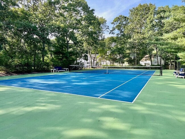 Photo - Seasonal Rental : EH Contemporary with Pool & Private Tennis