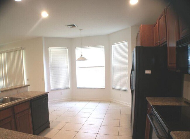 Photo - 8887 Chestnut Ridge Way