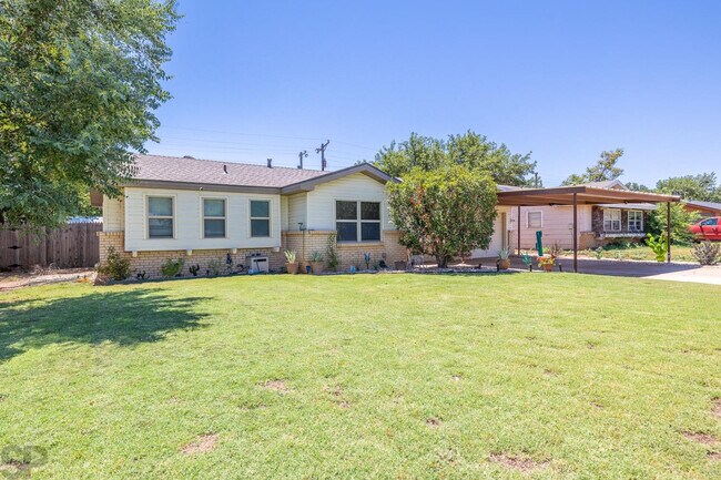 Photo - 3413 Belmont Ave