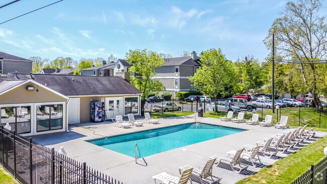 Fox Lake Apartment Homes For Rent in Knoxville, TN | ForRent.com