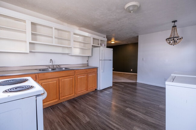 Photo - 175 Gillette Ave Unidad 1