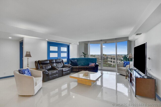 2295 S Ocean Blvd Unit 619