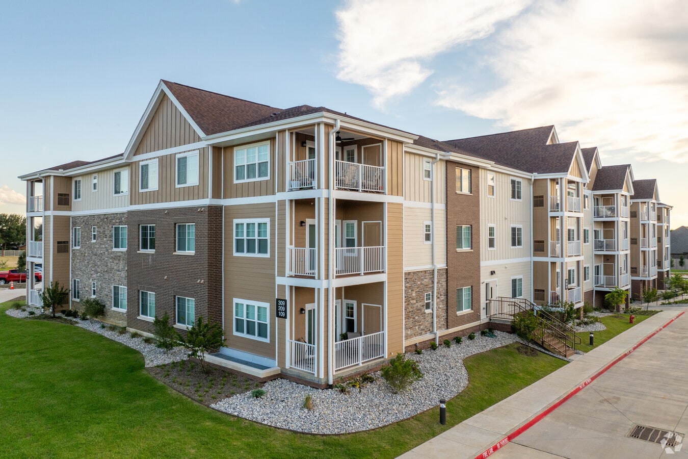 Village Cooperative of Century Hills - Village Cooperative of Century Hills Apartments