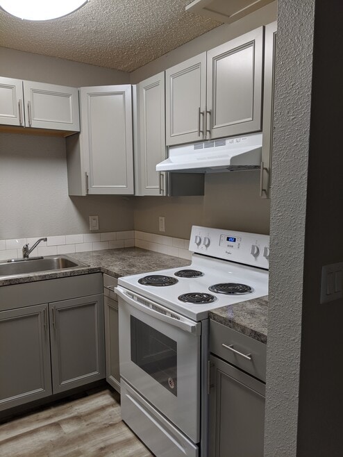 Jadwin Stevens Apartments