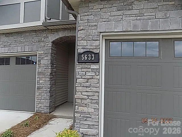 Photo - 5633 Garrow Glen Rd
