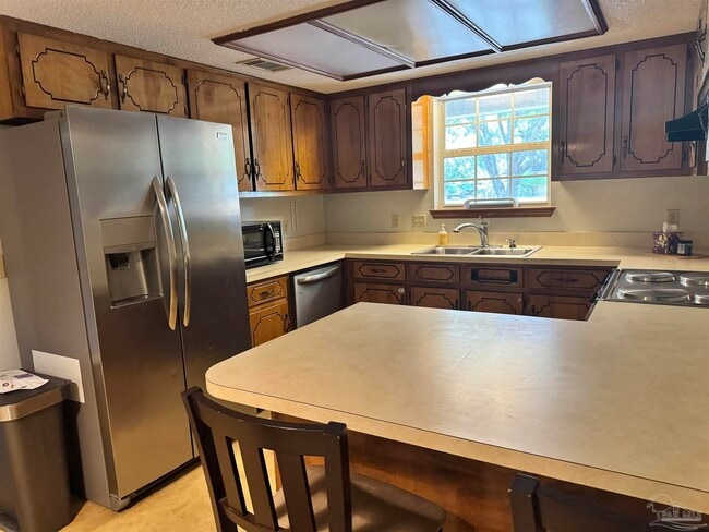 Photo - 4651 W Bushnell Rd