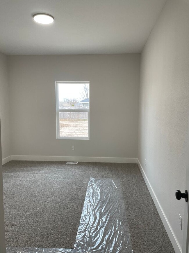 Photo - BRAND NEW in Republic