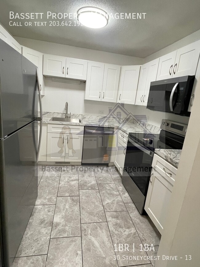 Photo - 30 Stoneycrest Dr