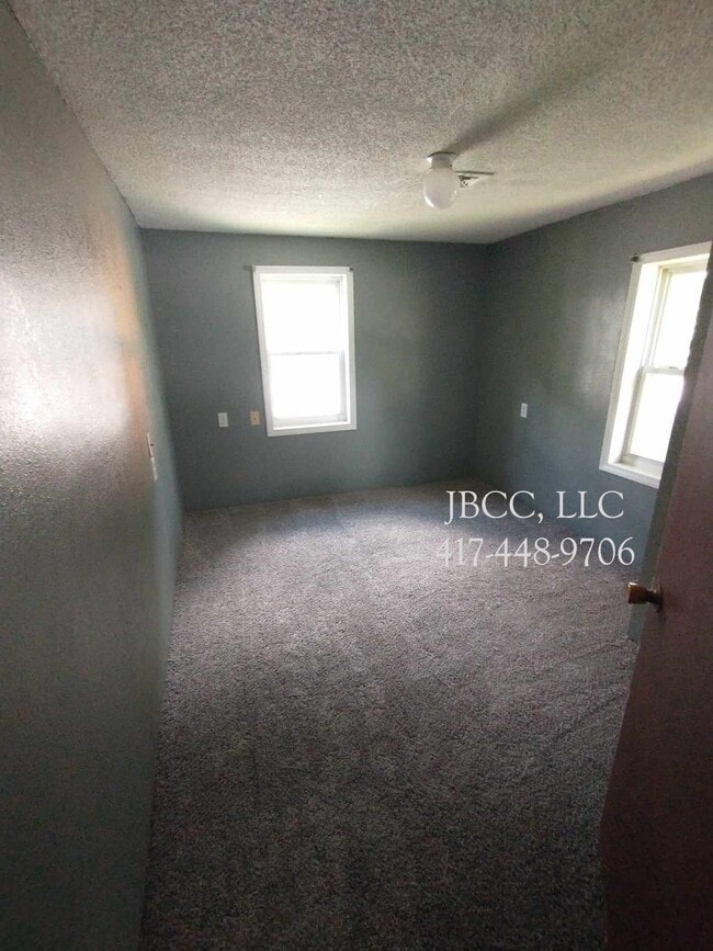 Photo - 629 N Olive St