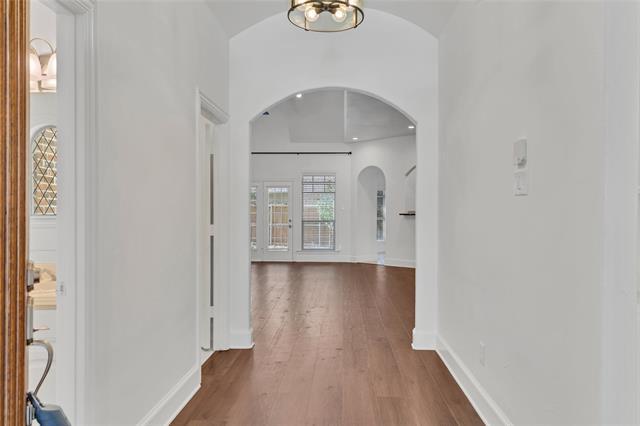 Photo - 1714 Morrish Ln