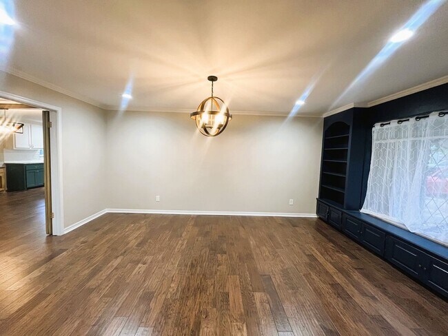 Photo - 3108 NW 62nd St Unit Au2th 1 Investments