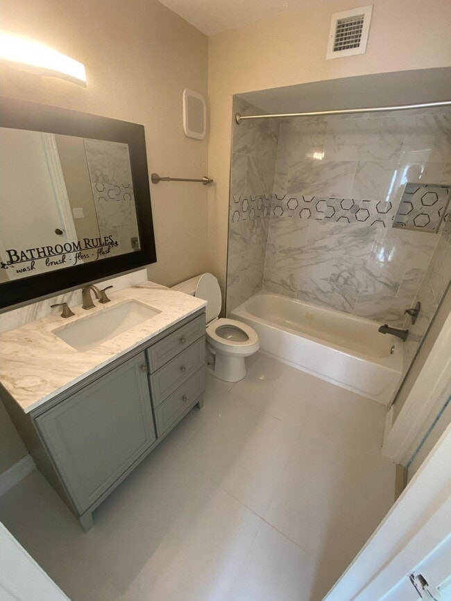 Photo - 1401 Village Blvd Unidad 2128