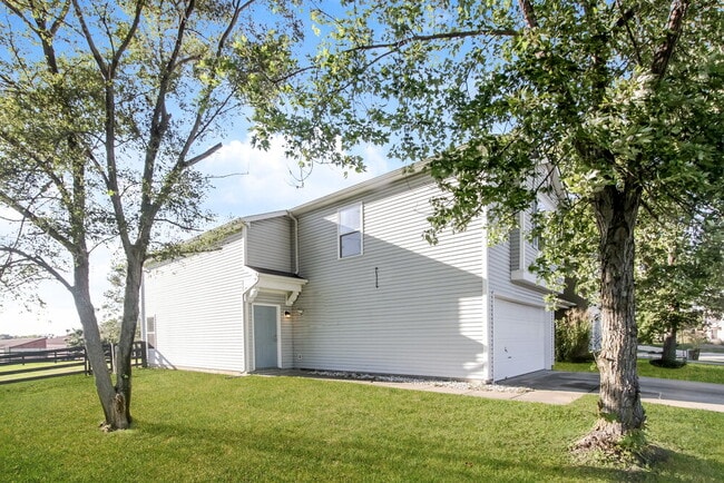 Photo - 10548 Glenayr Dr