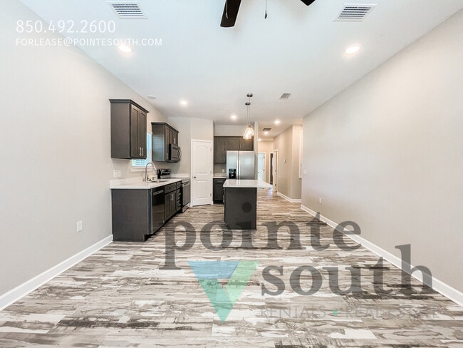 Photo - 5180 Burlington Ave