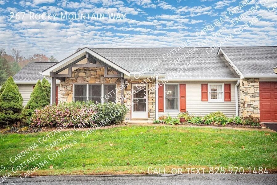 Photo - 267 Rocky Mountain Way