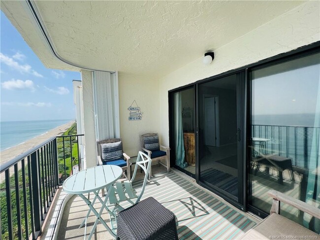 Building Photo - 9400 S Ocean Dr Unit 1003 B