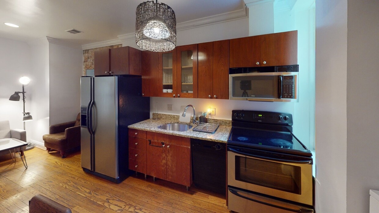 Photo - Private bedroom in 3 bed/1 bath Home