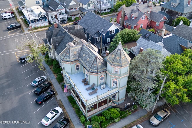 Photo - 44 Webb Ave