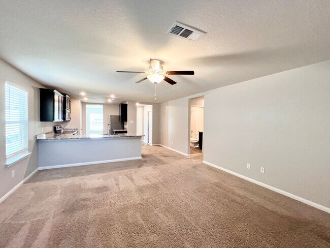 Photo - 1 story home with fenced in yard in Jarrell