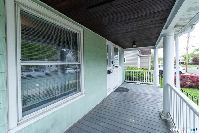 Photo - 271 Brown St