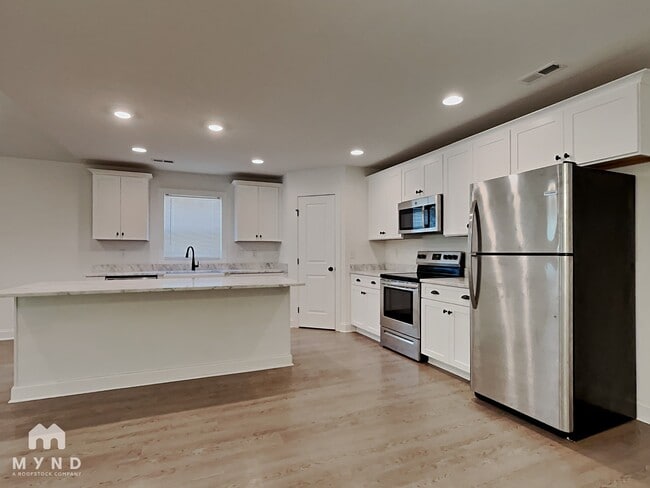 Photo - 2620 Poplar Cv Dr NW