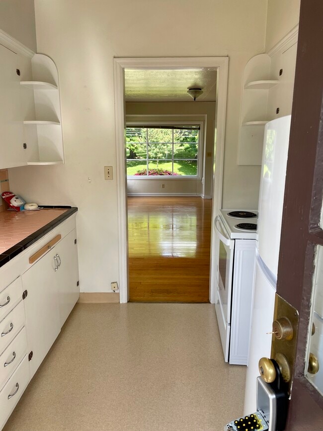 Photo - 3233 NE 7th Ave Unit 3233