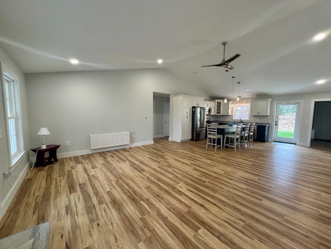 Photo - 49 Fort Point Cove Rd