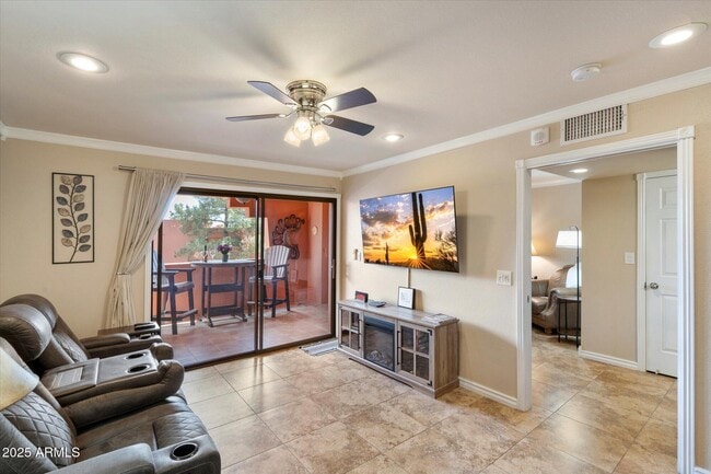Photo - 4303 E Cactus Rd