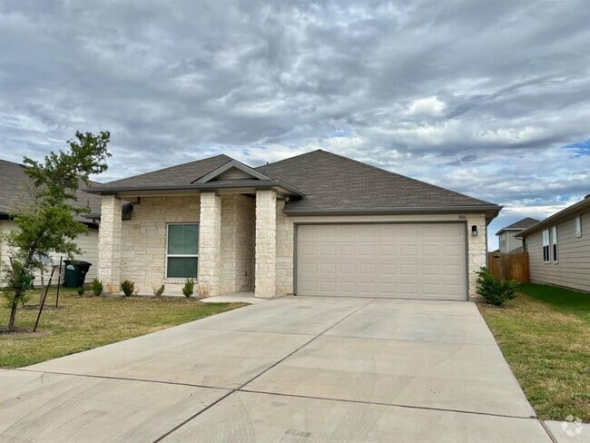 Building Photo - 806 Pease River Wy Rental