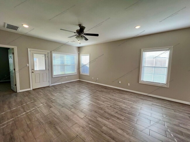 Photo - 9809 Mylea Cir