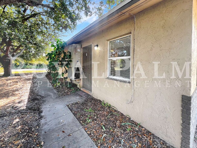 Photo - 1BR/1BA First Street Fort Myers - Freshly Renovated & Actually Affordable!