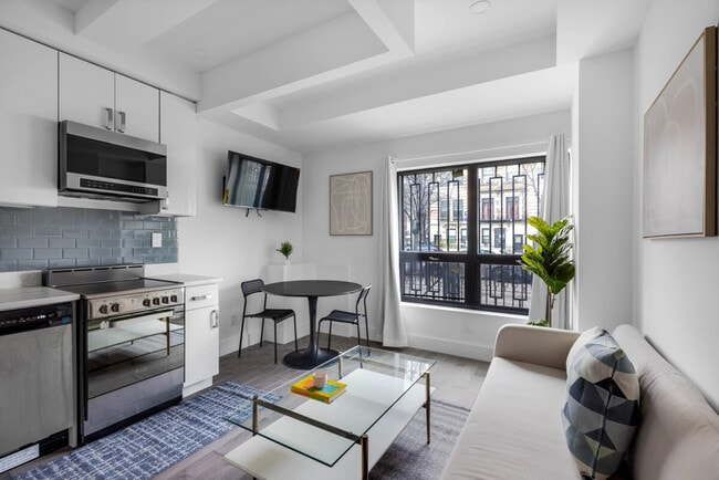 Building Photo - 27E E 128th St Rental