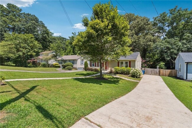 Photo - 1720 Cecile Ave SE