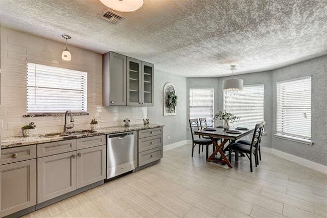 Photo - 7210 NW Willow Creek Dr