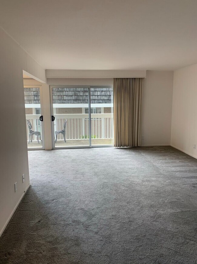 Photo - Lovely 2-Bedroom Apartment in Sharon Heights Unit 239