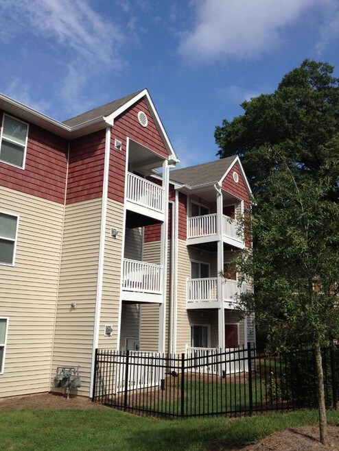 Seversville Apartments